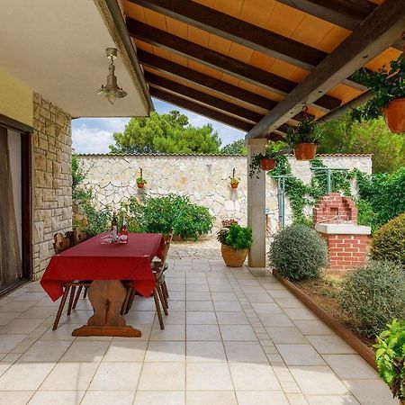 Stylish Flats With Two Bedrooms In Premantura Extérieur photo