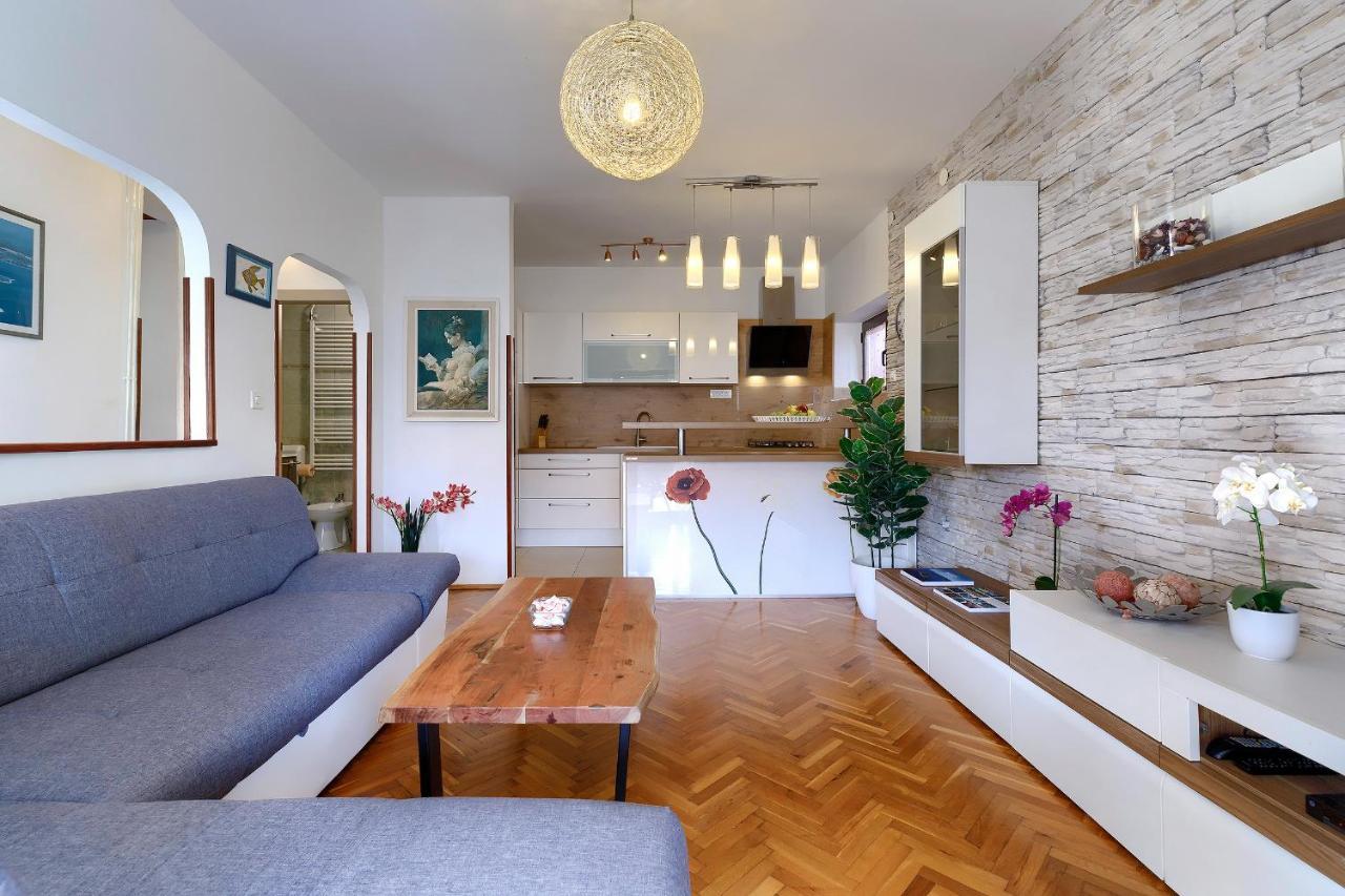 Stylish Flats With Two Bedrooms In Premantura Extérieur photo