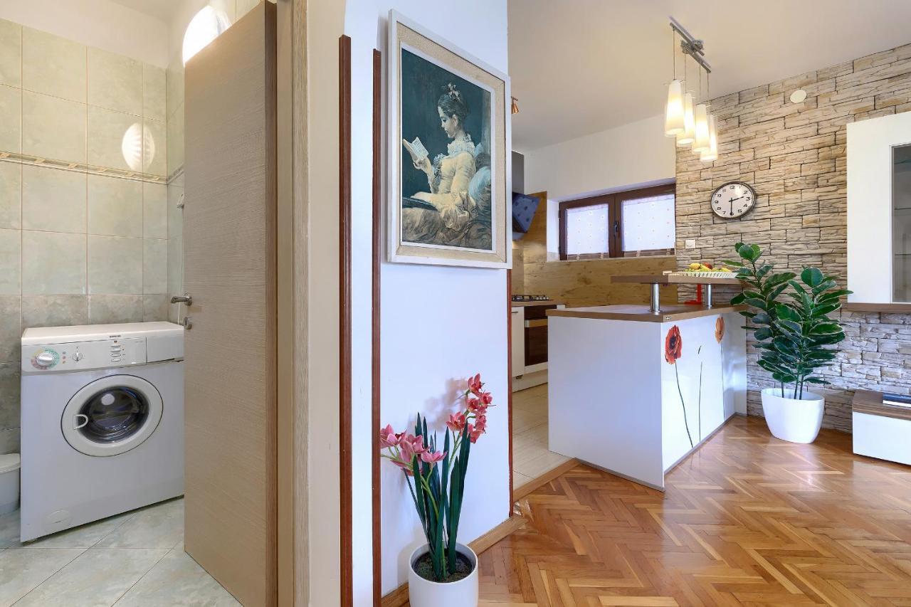 Stylish Flats With Two Bedrooms In Premantura Extérieur photo