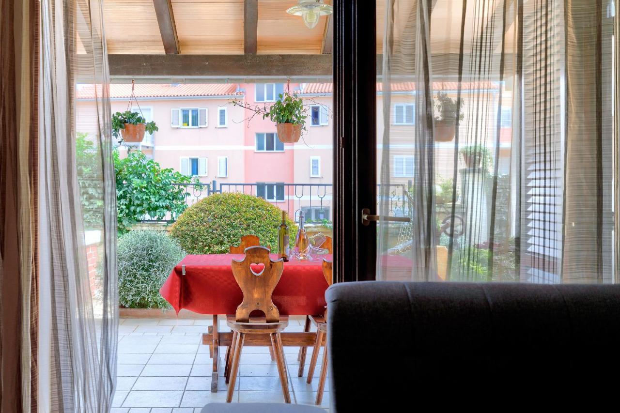 Stylish Flats With Two Bedrooms In Premantura Extérieur photo