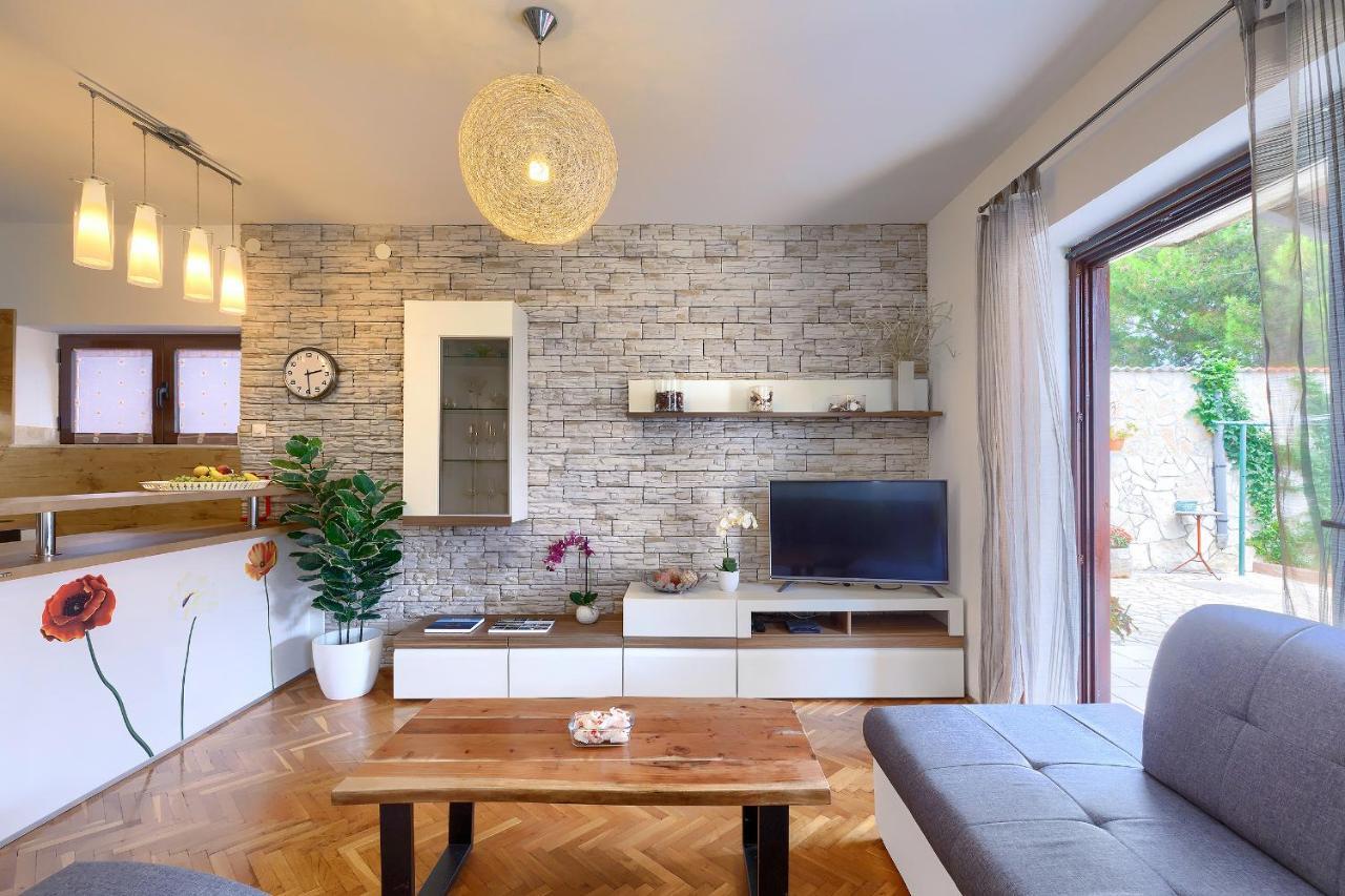 Stylish Flats With Two Bedrooms In Premantura Extérieur photo
