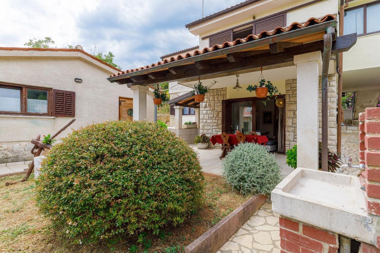 Stylish Flats With Two Bedrooms In Premantura Extérieur photo
