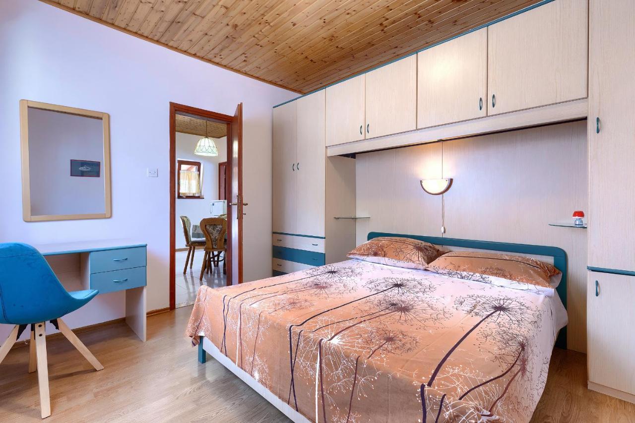 Stylish Flats With Two Bedrooms In Premantura Extérieur photo